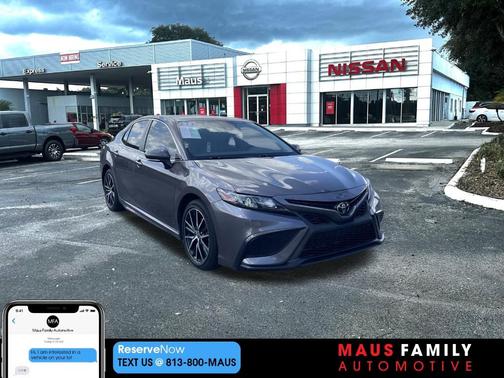 2022 Toyota Camry SE