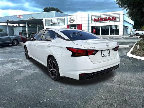 2025 Nissan Altima SR