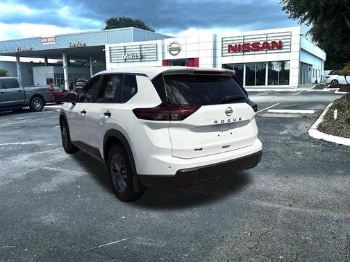 2025 Nissan Rogue S