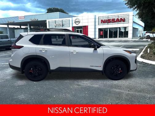 2025 Nissan Rogue Rock Creek