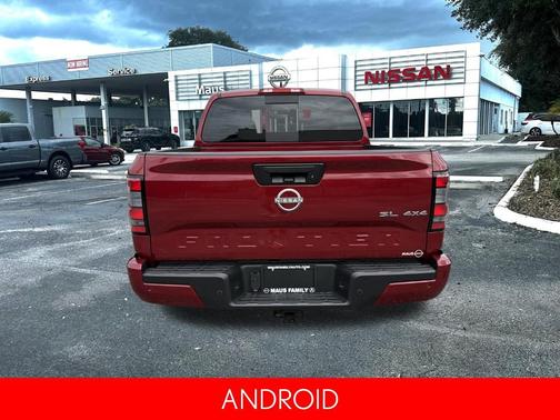2024 Nissan Frontier SL