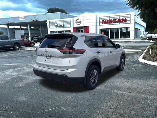 2025 Nissan Rogue S