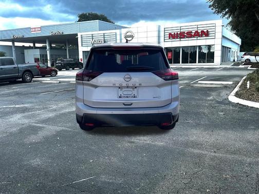 2025 Nissan Rogue S