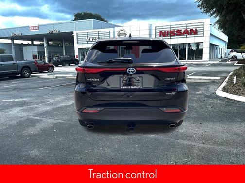 2022 Toyota Venza LE