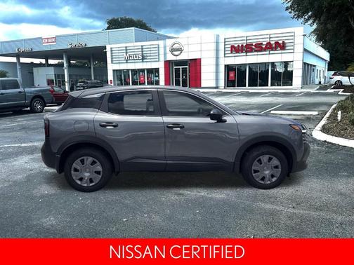 2025 Nissan Kicks S