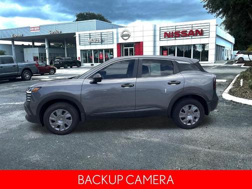 2025 Nissan Kicks S