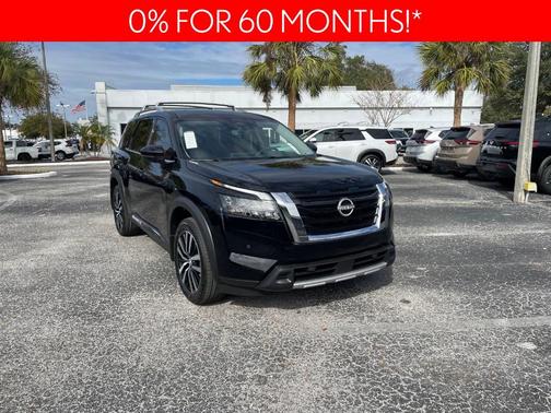2025 Nissan Pathfinder Platinum