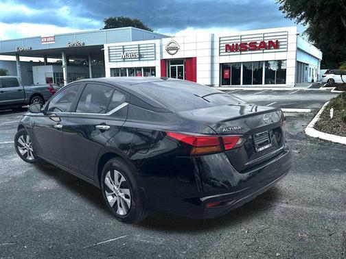 2025 Nissan Altima S