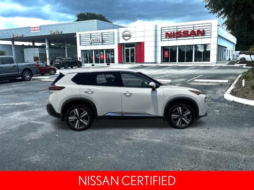 2022 Nissan Rogue SL