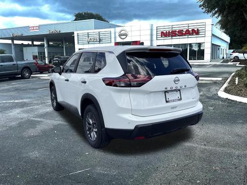 2026 Nissan Rogue S