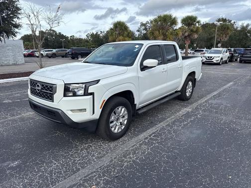 2023 Nissan Frontier SV