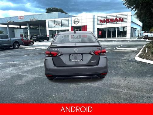 2024 Nissan Versa 1.6 SR