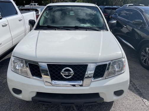 2019 Nissan Frontier SV