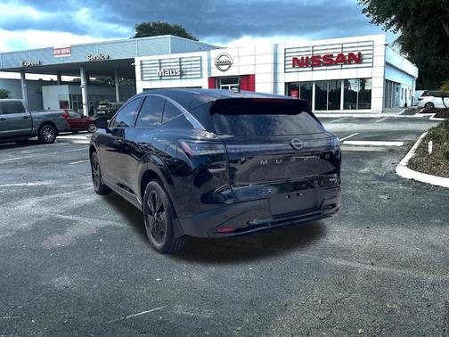 2025 Nissan Murano SV