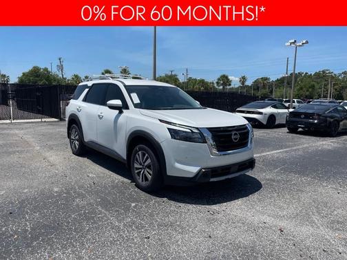 2025 Nissan Pathfinder SL