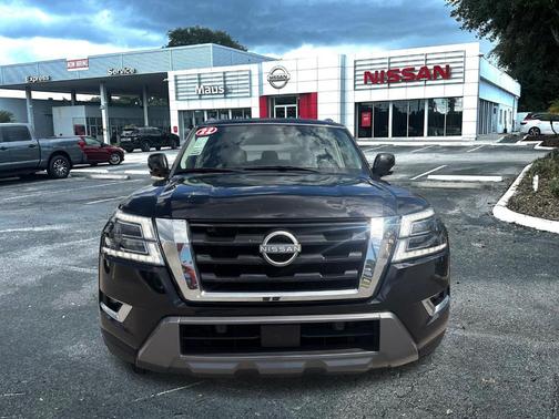 2022 Nissan Armada SV