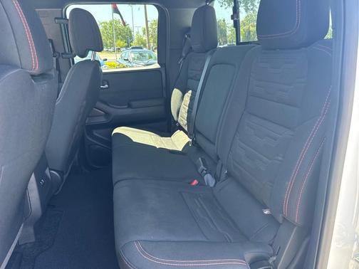 2024 Nissan Frontier PRO-X