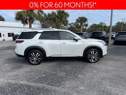 2025 Nissan Pathfinder Platinum