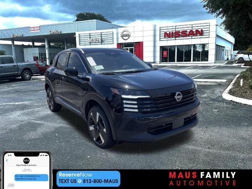 2025 Nissan Kicks SR