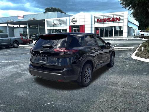 2026 Nissan Rogue S