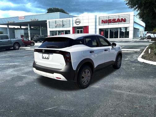 2026 Nissan Kicks S