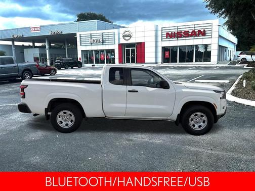 2022 Nissan Frontier S