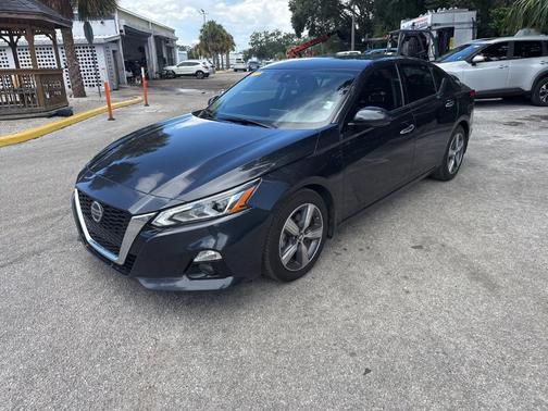2021 Nissan Altima 2.5 SL