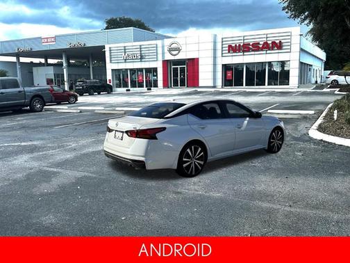 2020 Nissan Altima 2.5 SR