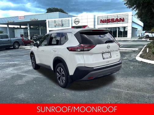 2022 Nissan Rogue SV