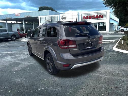 2020 Dodge Journey Crossroad