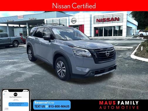 2024 Nissan Pathfinder SL