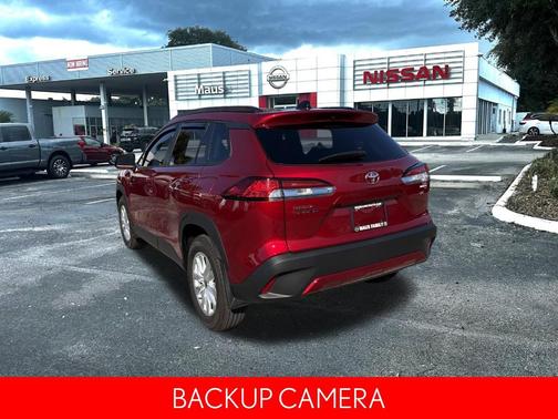 2025 Toyota Corolla Cross LE