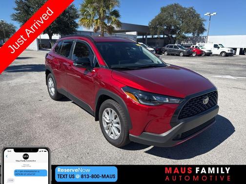 2025 Toyota Corolla Cross LE