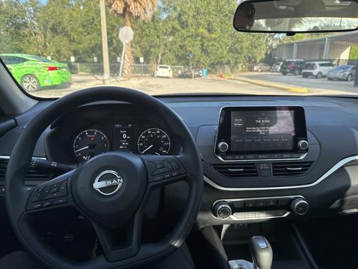 2025 Nissan Altima S