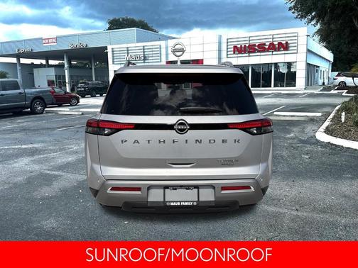 2023 Nissan Pathfinder Platinum