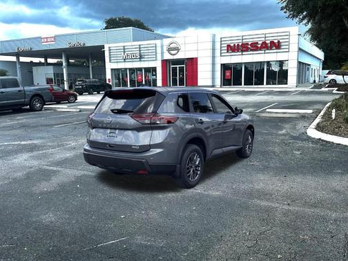 2025 Nissan Rogue S