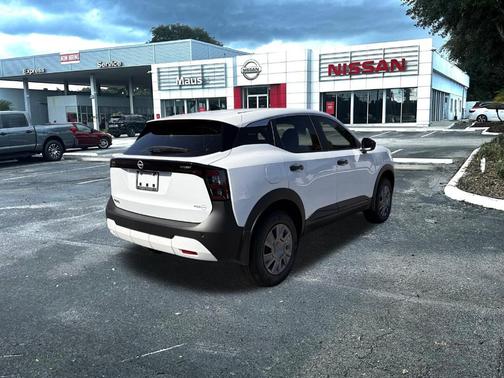 2026 Nissan Kicks S
