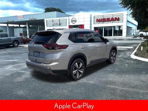 2024 Nissan Rogue SL
