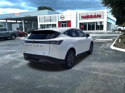 2025 Nissan Murano SL