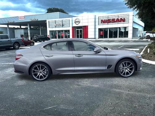 2024 Genesis G70 2.5T