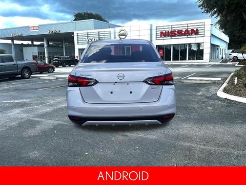 2024 Nissan Versa 1.6 SV