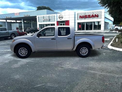 2015 Nissan Frontier SV