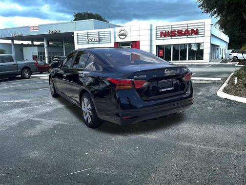 2025 Nissan Altima S