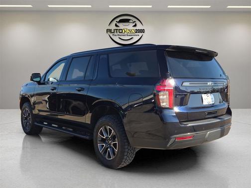 2022 Chevrolet Suburban 4WD Z71