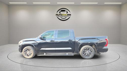 2022 Toyota Tundra Hybrid Platinum