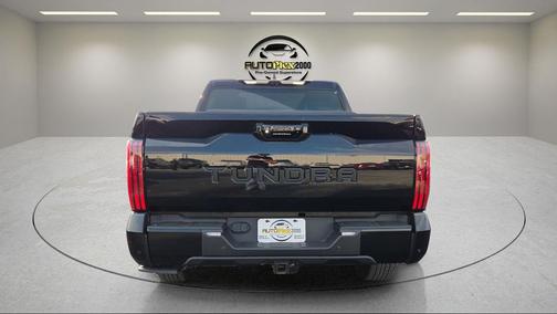 2022 Toyota Tundra Hybrid Platinum