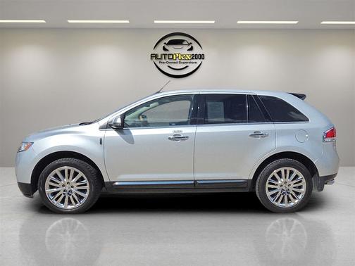 2013 Lincoln MKX Base