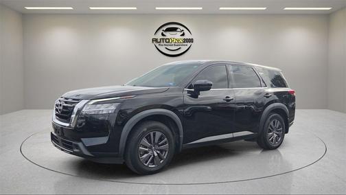 2022 Nissan Pathfinder S 2WD