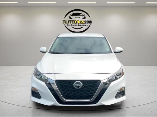 Glacier White 2020 Nissan Altima S FWD
