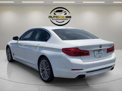 Alpine White 2020 BMW 540 540i